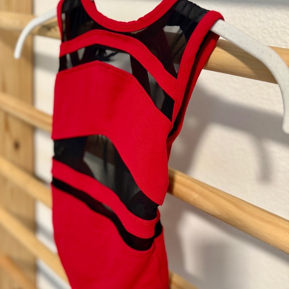 FIVE Dancewear Leotard Red with Black accent Geo YM - Picture 3 of 10
